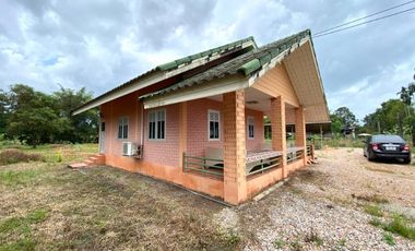 P12HR2409004 House For Sale in Makham, Chanthaburi 2 Bedroom Usable area 47 sqm Land size 2-0-0 rai