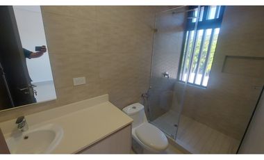 Alquilo Casa en RiverWalk de Green City # 2180 cad