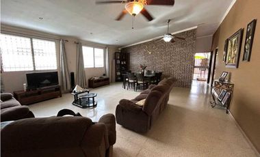Casa Brisas Del Golf PH Lomas del Golf (KF)