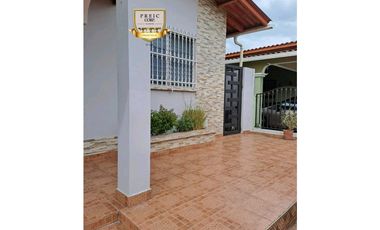 Casa Brisas Del Golf PH Lomas del Golf (KF)