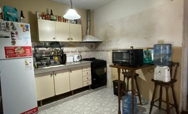 OPORTUNIDAD DOS CASAS DE 3 AMBIENTES