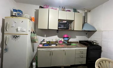 OPORTUNIDAD DOS CASAS DE 3 AMBIENTES