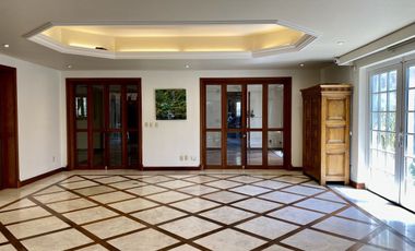 Casa en venta en Bosques de las Lomas