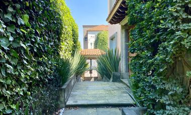 Casa en venta en Bosques de las Lomas