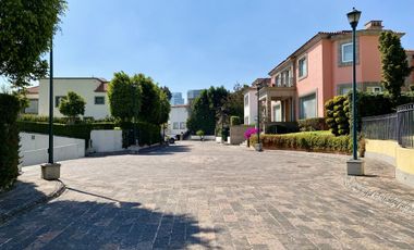 Casa en venta en Bosques de las Lomas