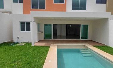 CASA  NUEVA EN PRIVADA RESIDENCIAL UBICADA EN CONKAL