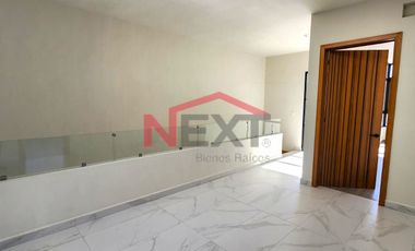 🏡 Casa de Lujo en La Escondida (NORTE) – Cocina Equipada, Closets instalados y Doble Altura! ✨