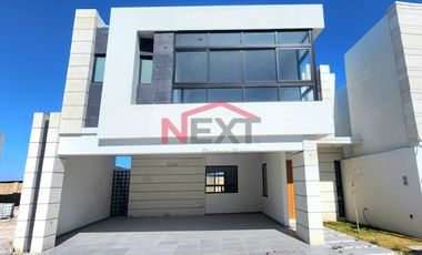 🏡 Casa de Lujo en La Escondida (NORTE) – Cocina Equipada, Closets instalados y Doble Altura! ✨