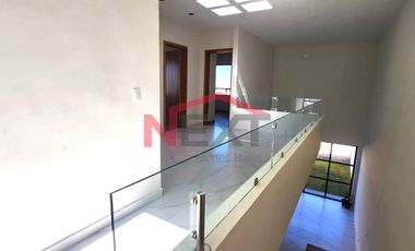 🏡 Casa de Lujo en La Escondida (NORTE) – Cocina Equipada, Closets instalados y Doble Altura! ✨