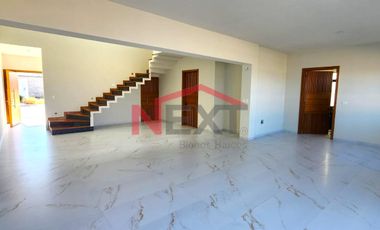 🏡 Casa de Lujo, La Escondida – 4 Recámaras, 1 en Planta Baja! DOBLE ALTURA 🔥