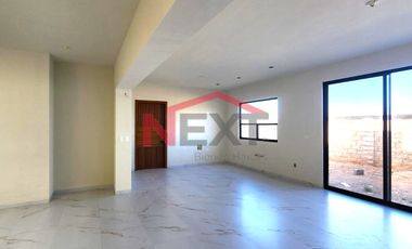 🏡 Casa de Lujo, La Escondida – 4 Recámaras, 1 en Planta Baja! DOBLE ALTURA 🔥