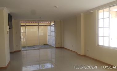 Casa en Venta – La Armenia, Conocoto, Quito