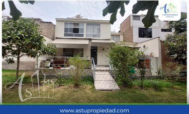 VENTA CASA  CLUB LOS GIRASOLES CHACLACAYO