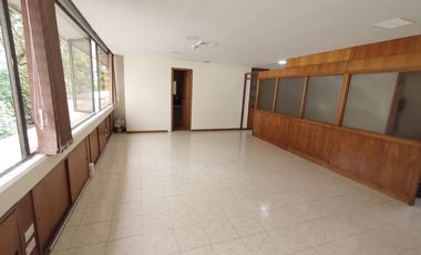 OFICINA EN ARRIENDO UBICADA EN EL POBLADO SECTOR MANILA