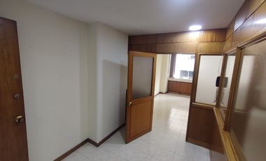 OFICINA EN ARRIENDO UBICADA EN EL POBLADO SECTOR MANILA