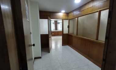 OFICINA EN ARRIENDO UBICADA EN EL POBLADO SECTOR MANILA