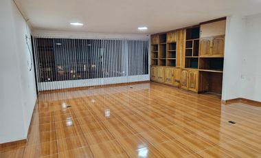 OFICINA EN VENTA EN EL CENTRO/MANIZALES