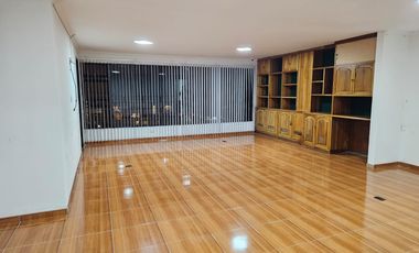 OFICINA EN VENTA EN EL CENTRO/MANIZALES