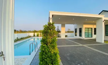 3 Bedroom Villa for sale in Pa Phai, Chiang Mai