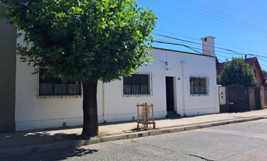 AMPLIA PROPIEDAD EN EL CENTRO DE BULNES