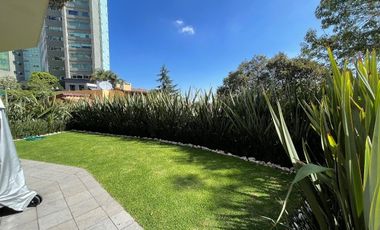Excelente casa en condominio en venta en Bosques.