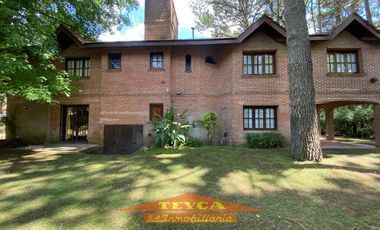 Casa en venta, 4 ambientes, zona Lasalle, Pinamar