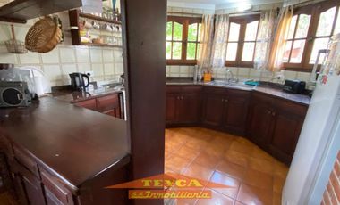 Casa en venta, 4 ambientes, zona Lasalle, Pinamar