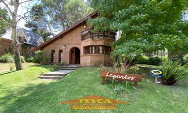 Casa en venta, 4 ambientes, zona Lasalle, Pinamar