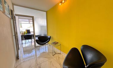 VENTA - Oficina de 27 m2 en pleno Centro de Rosario (opción amueblada)