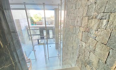 Departamento en  venta de 2 ambientes con cochera
