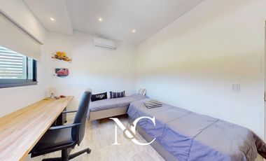 Casa en venta en Costa Esmeralda fondo al golf
