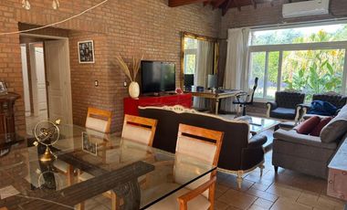 Casa en  venta