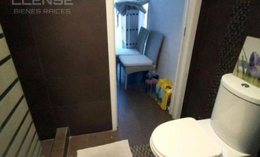 Casa 6 ambientes en 2 plantas en venta - Barrancas de Guido