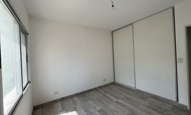 Venta Casa 3 ambientes Barrio Greenhouses
