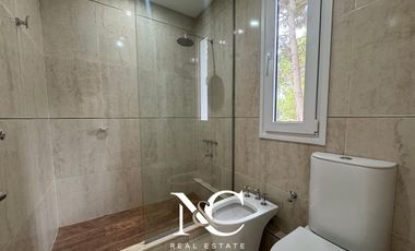 Casa en  venta en Costa Esmeralda