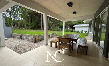 Casa en  venta en Costa Esmeralda