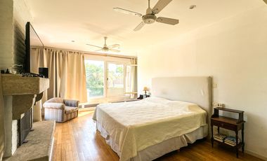 CASA EN VENTA en LAS LOMAS DE SAN ISIDRO con AMPLIOS ESPACIOS, GRAN JARDIN, QUINCHO,