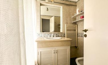 CASA EN VENTA en LAS LOMAS DE SAN ISIDRO con AMPLIOS ESPACIOS, GRAN JARDIN, QUINCHO,