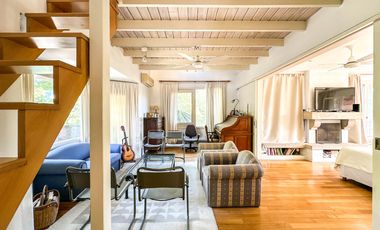 CASA EN VENTA en LAS LOMAS DE SAN ISIDRO con AMPLIOS ESPACIOS, GRAN JARDIN, QUINCHO,