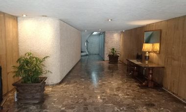 Departamento de 2 ambientes, reciclado, pintado y pisos plastificados.
