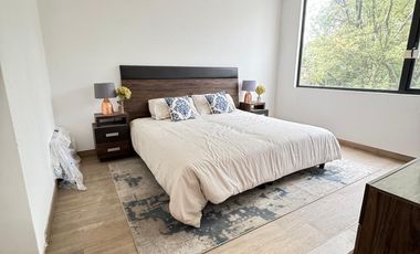 CASA NUEVA EN CONDOMINIO EN COYOACAN CON JARDIN Y ROOF GARDEN