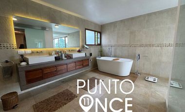 Casa en Venta en Calle Cerrada con Vigilancia en Jardines del Pedregal