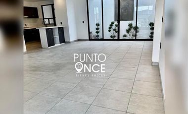 Casa en venta con roof garden privado en Explanada, Pachuca Hidalgo