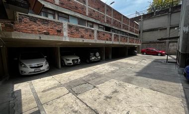 Terreno en venta en Avenida Cuauhtémoc. Benito Juárez