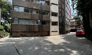 Terreno en venta en Avenida Cuauhtémoc. Benito Juárez