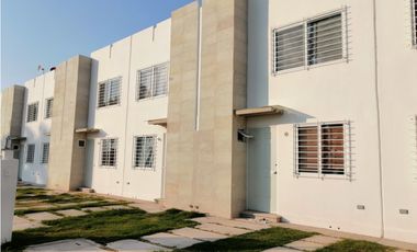 CASA EN RENTA (AMUEBLADA) EN SENDAS EL MARQUES QUERETARO GAA