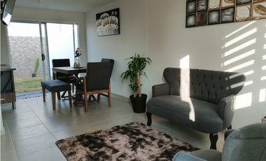 CASA EN RENTA (AMUEBLADA) EN SENDAS EL MARQUES QUERETARO GAA