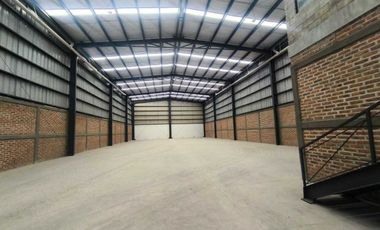 Bodega Industrial en Renta de 917 m2 Ubicada en Toluquilla, Tlaquepaque Jal