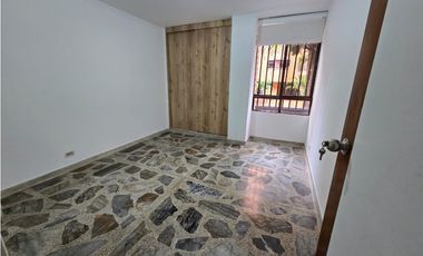 Apartamento en Venta Laureles