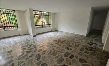 Apartamento en Venta Laureles
